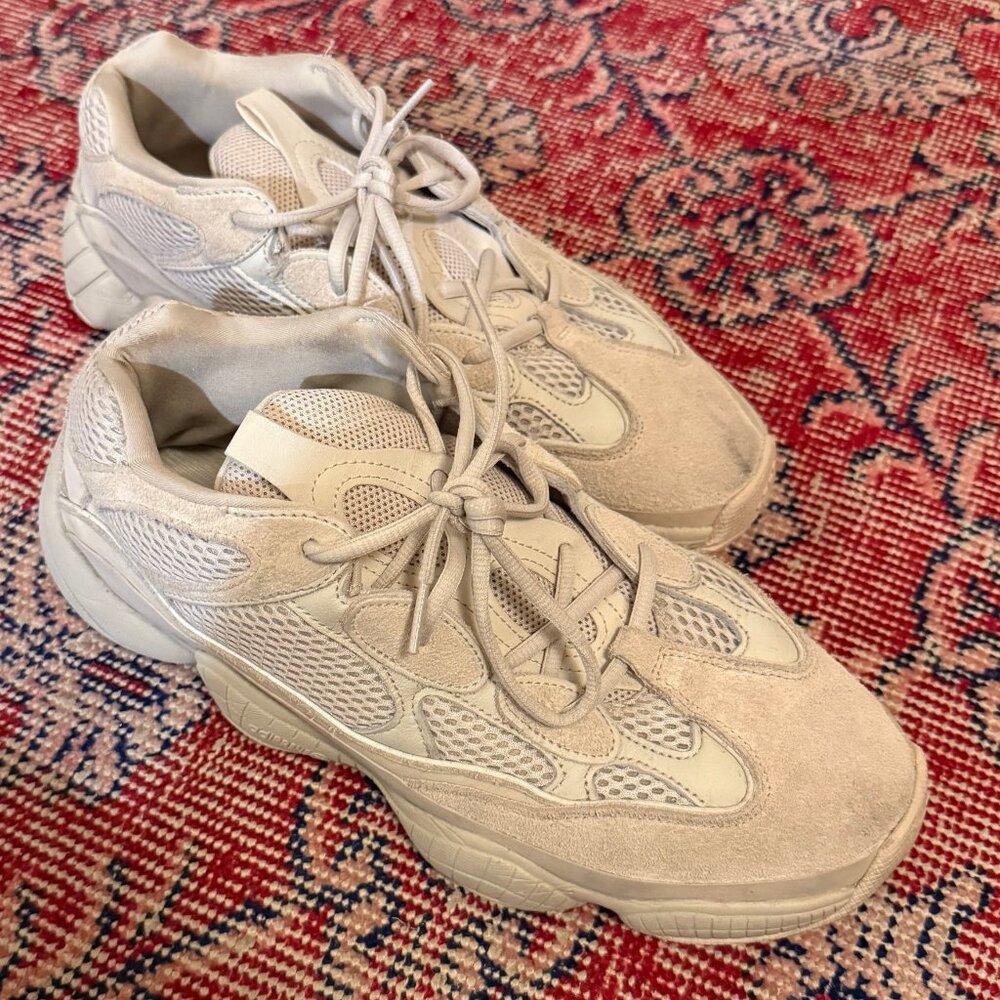 adidas Yeezy 500 in Blush